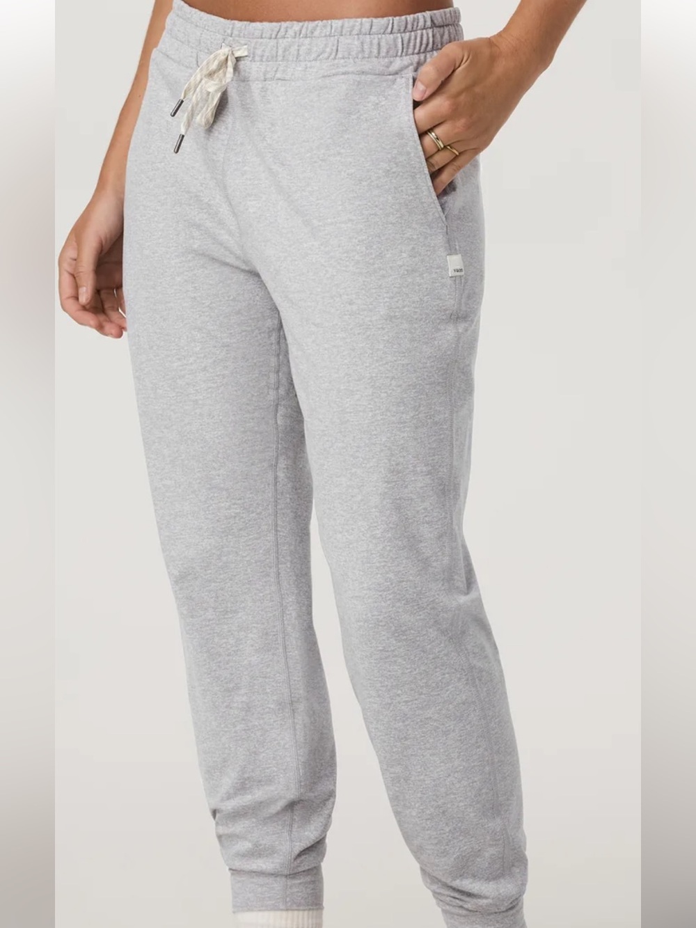 Vuori Pale Grey Heather Men's Performance bottom Size Small